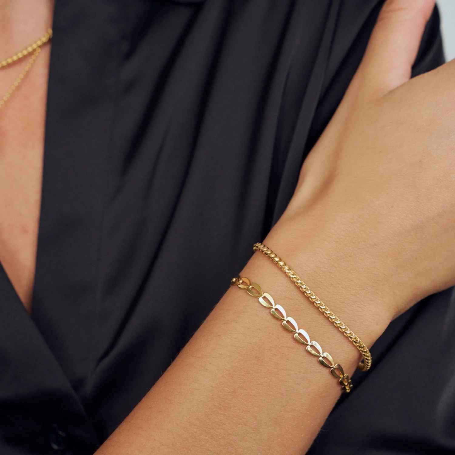 DETAIL257228