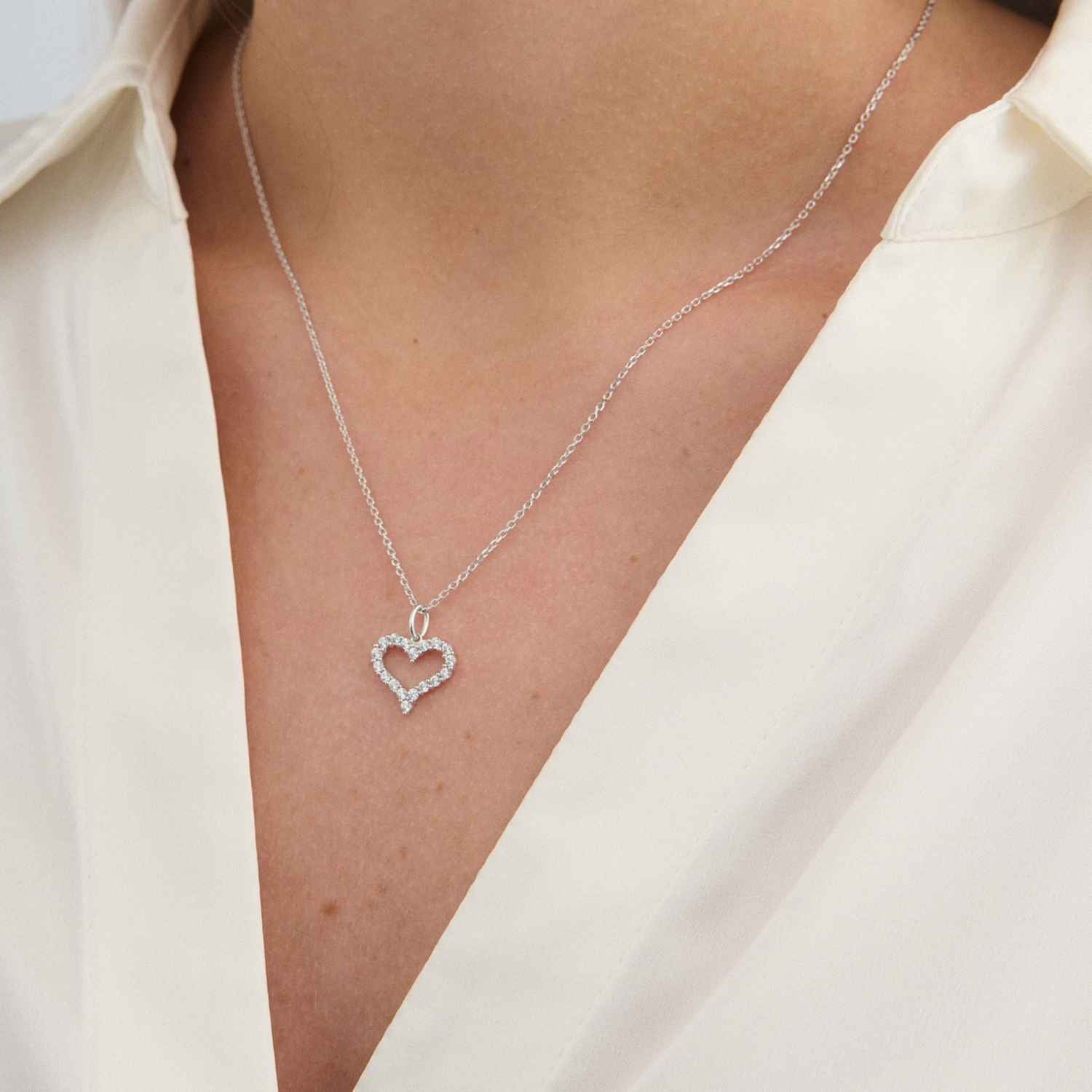 DETAIL256771