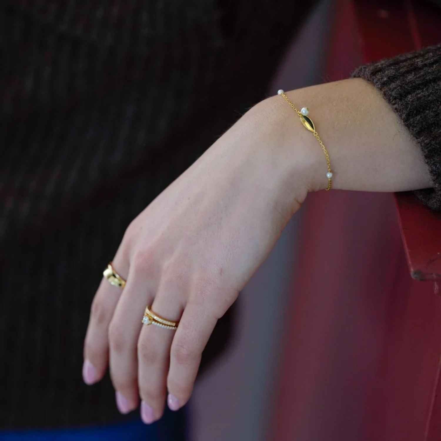 DETAIL258942