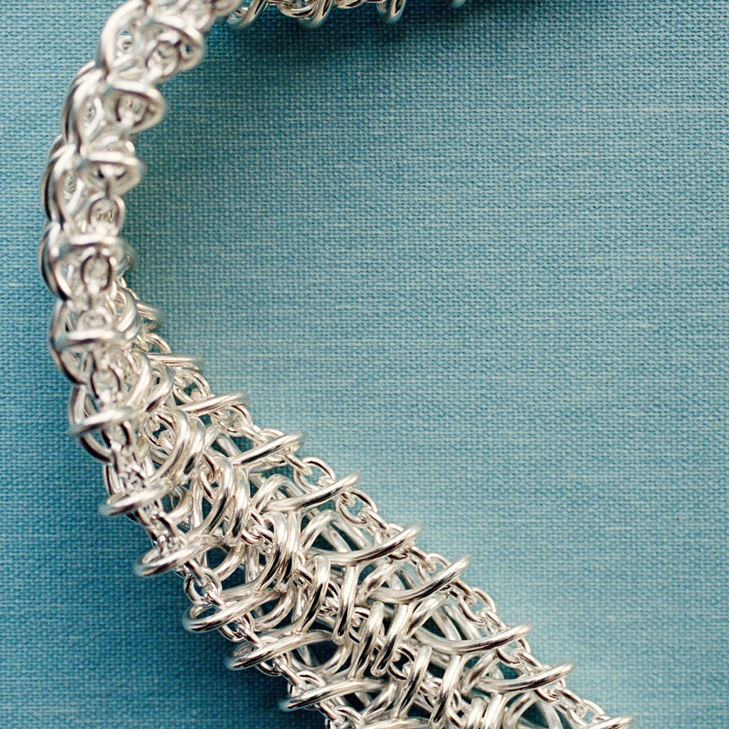 DETAIL245797