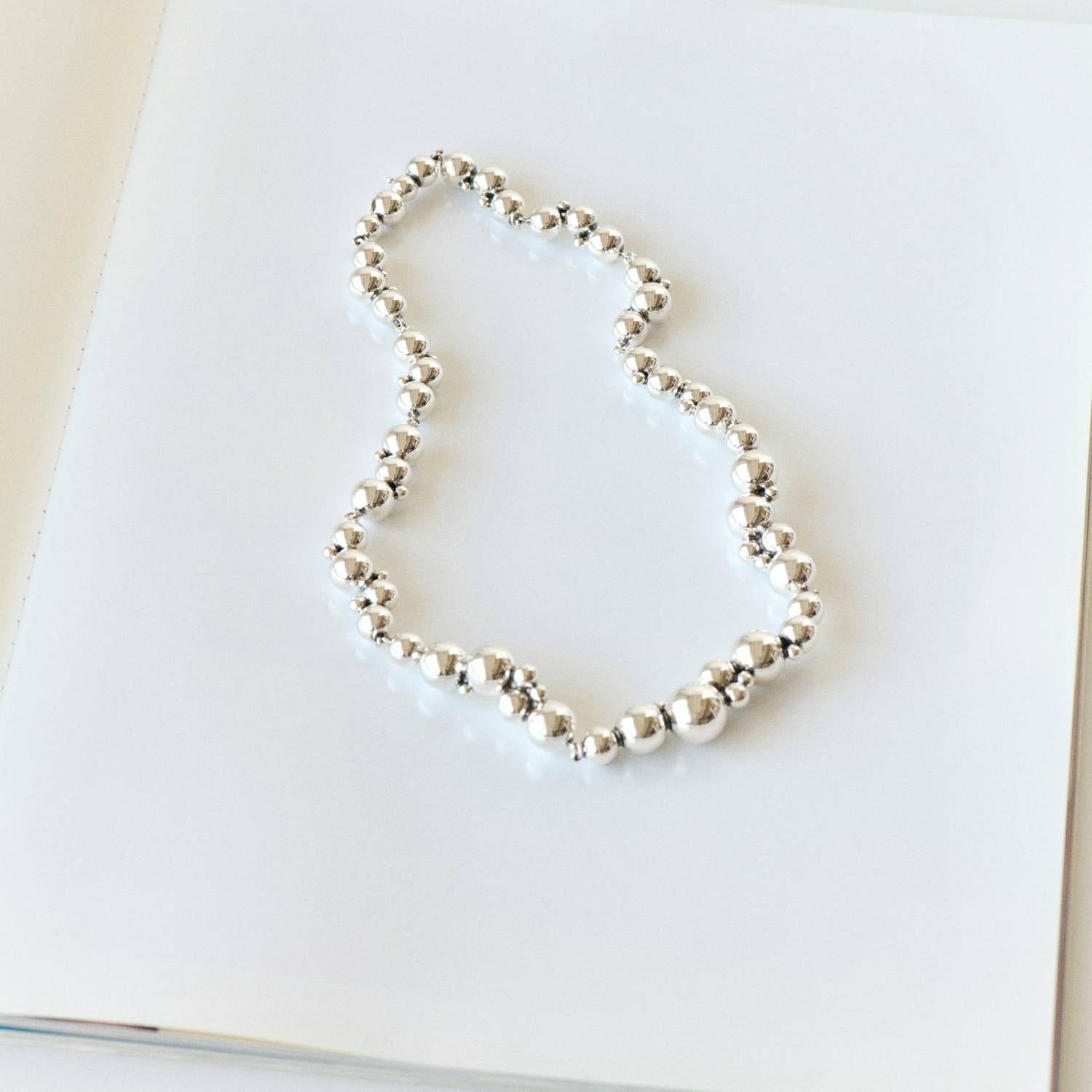 DETAIL243653