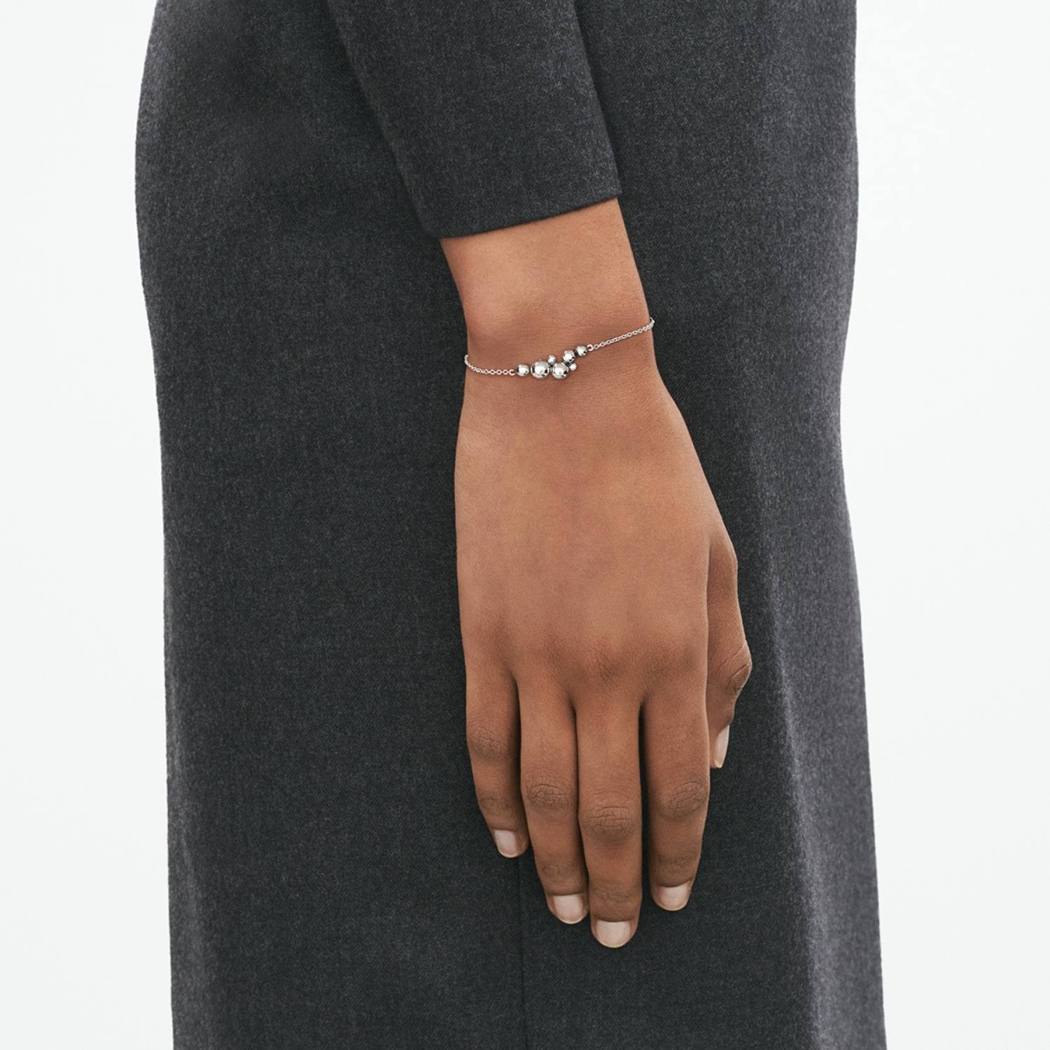 DETAIL243691