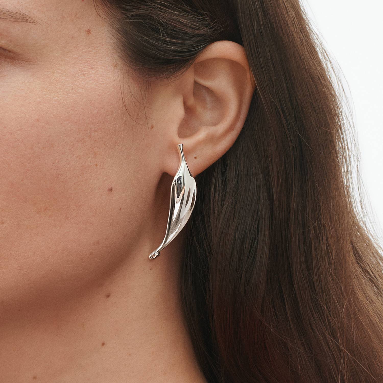 DETAIL243838