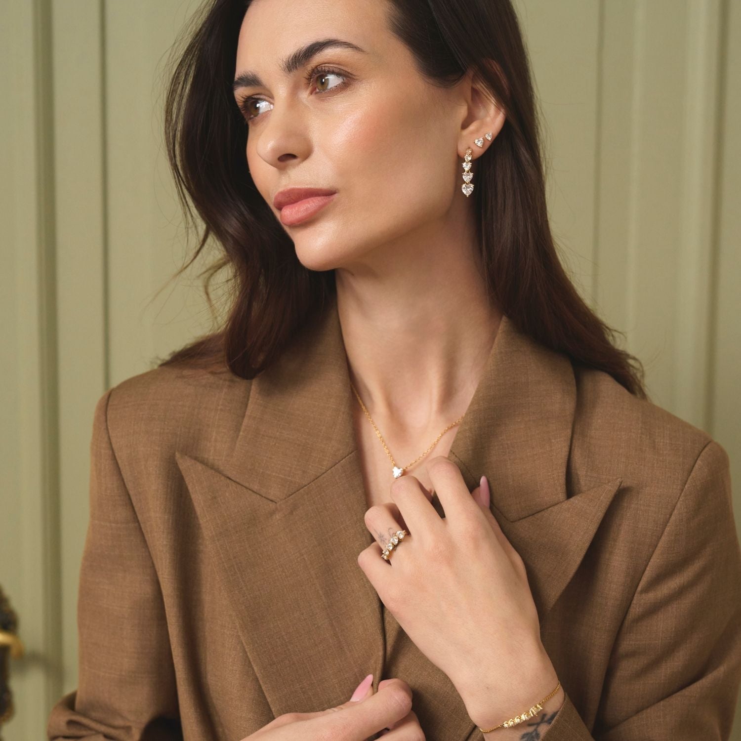 DETAIL239554