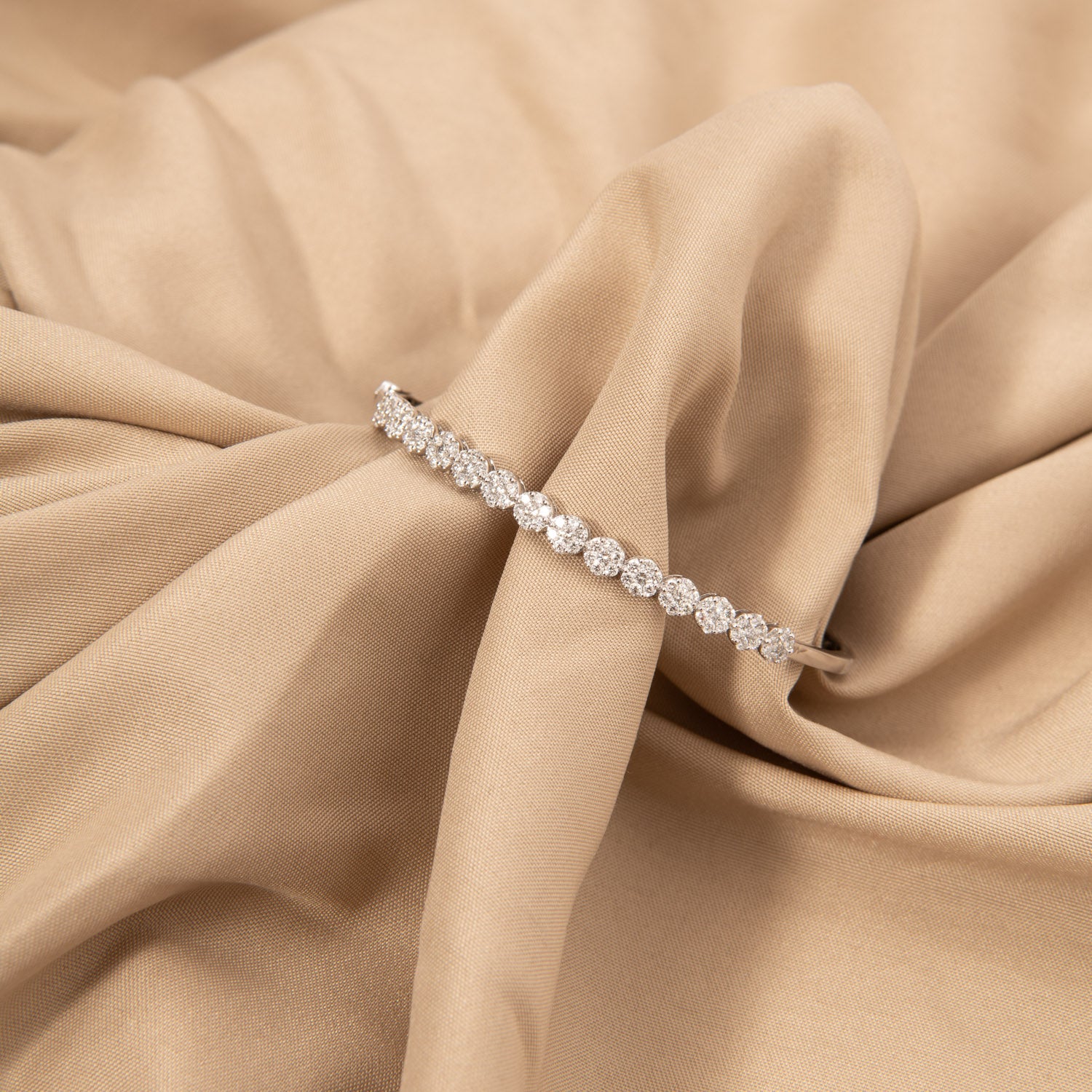 DETAIL248046