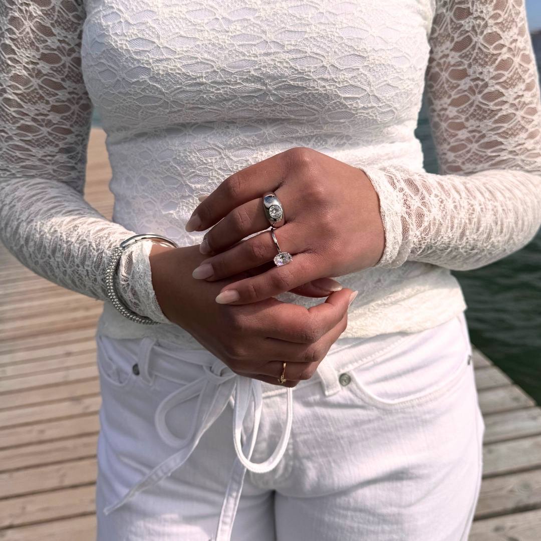 DETAIL246819