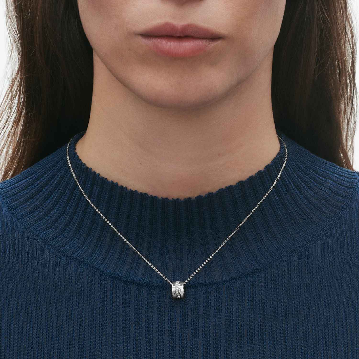 DETAIL257537