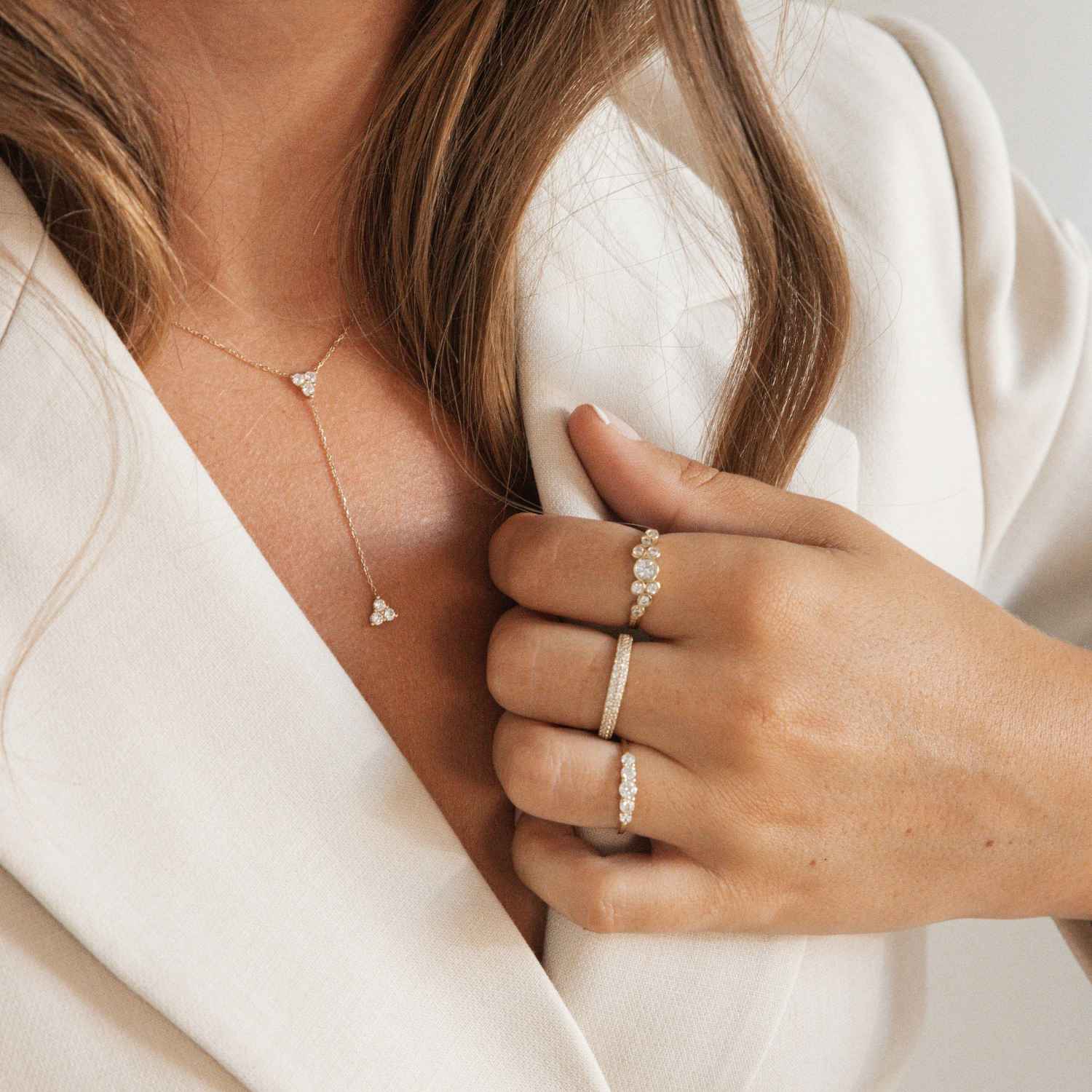 DETAIL254370