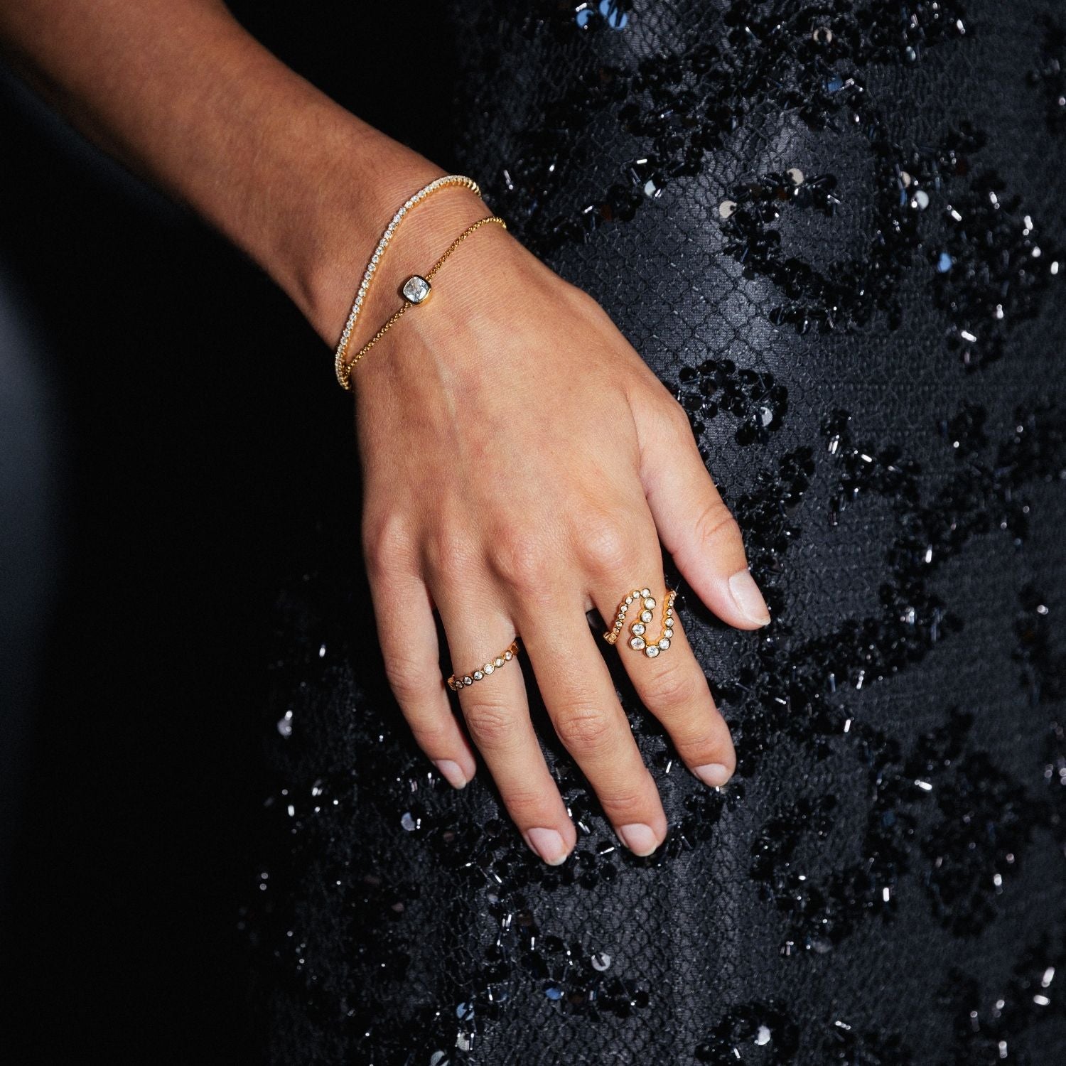 DETAIL253480