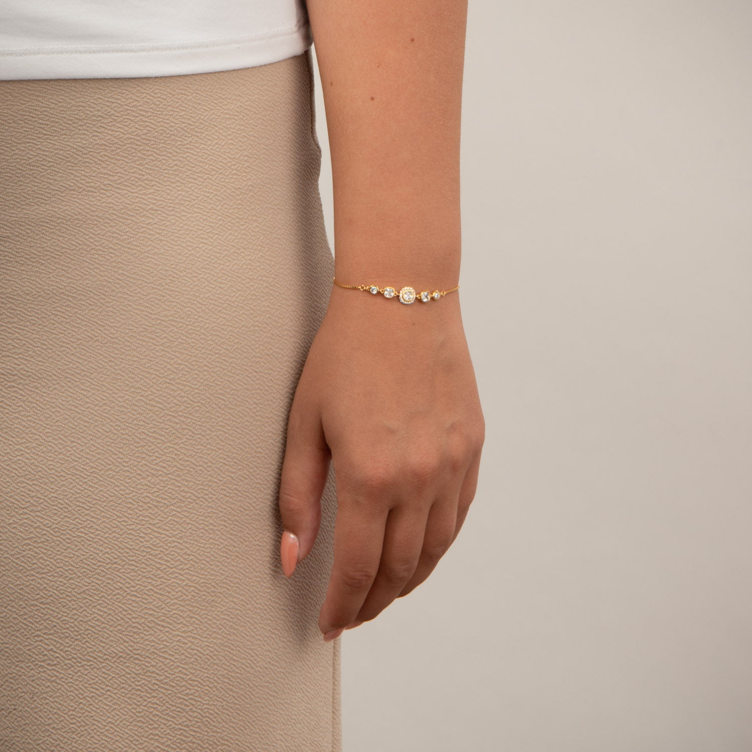 DETAIL213891