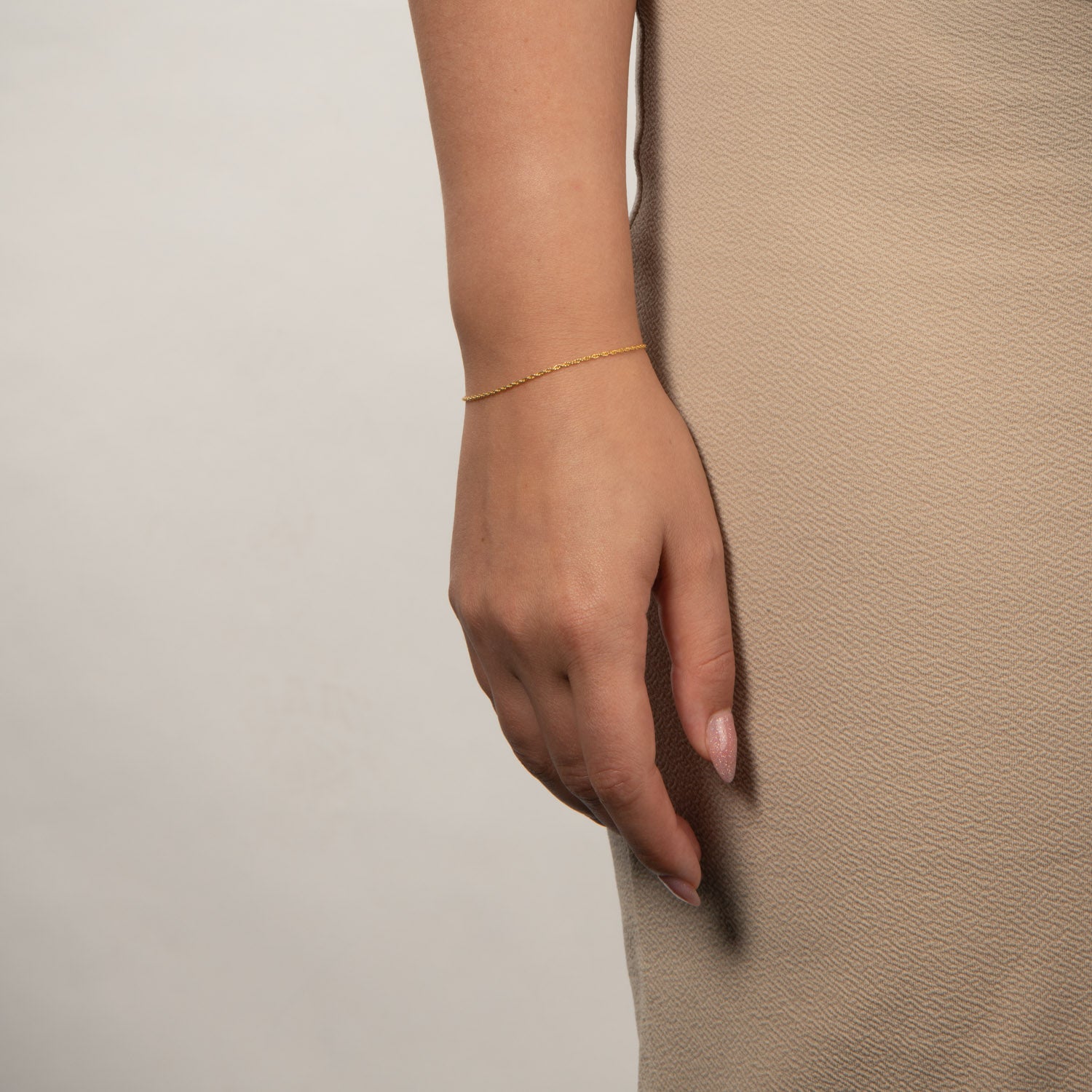 DETAIL208638