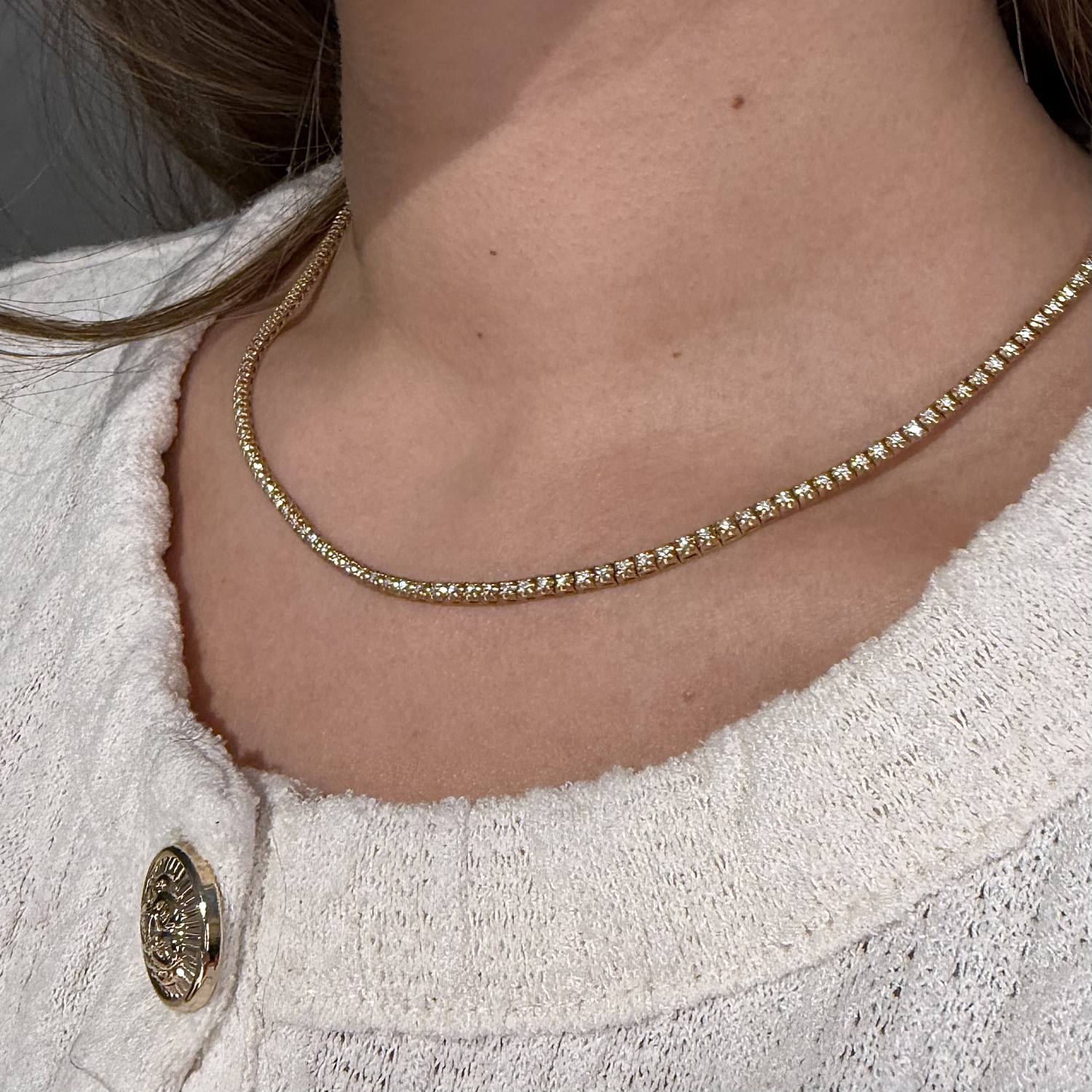 DETAIL244910