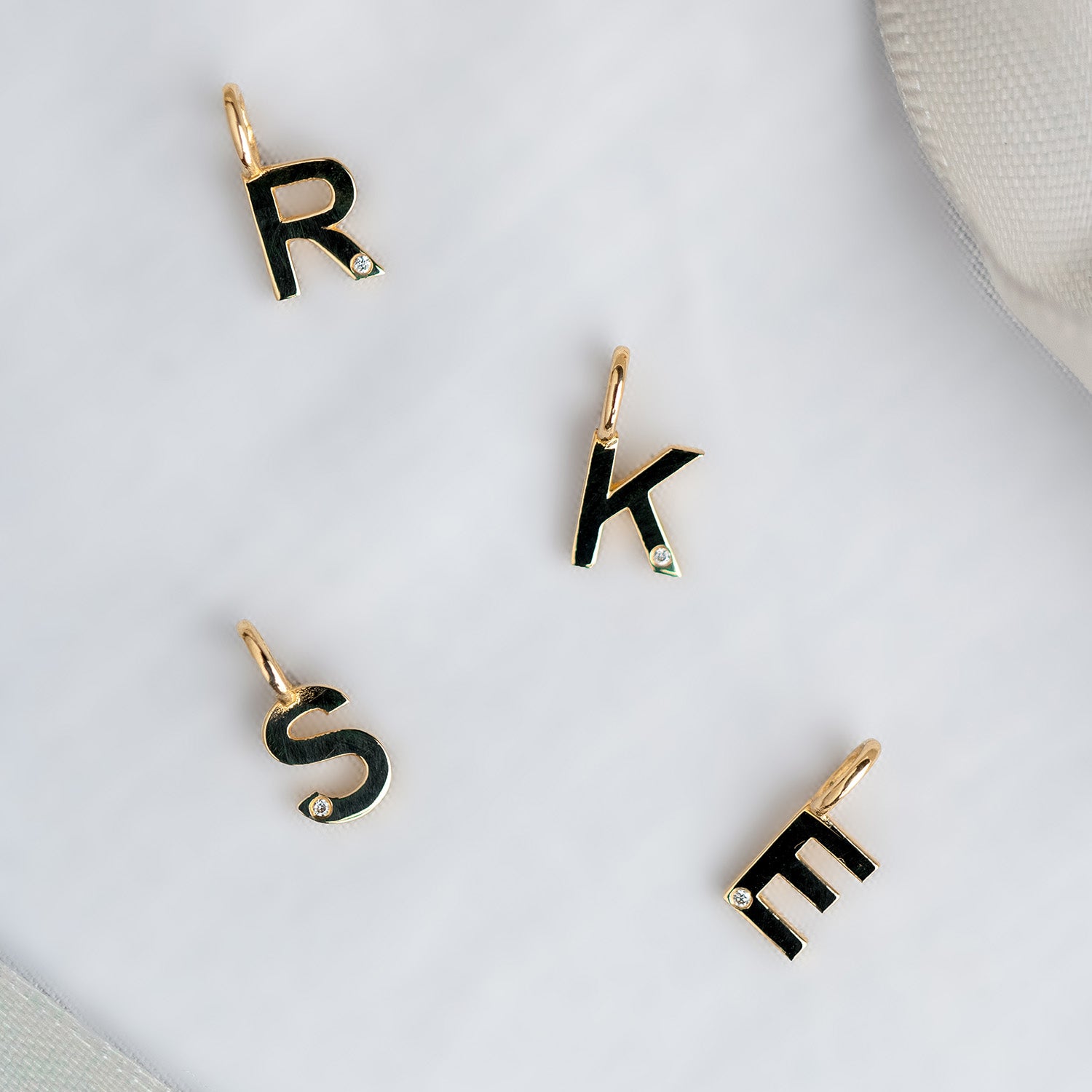 DETAIL229385