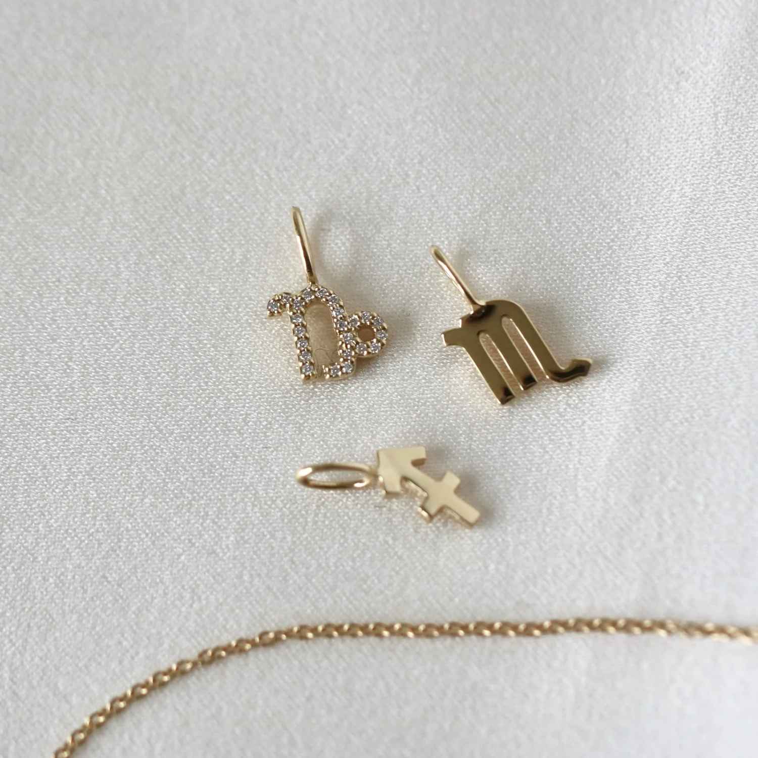 DETAIL258280